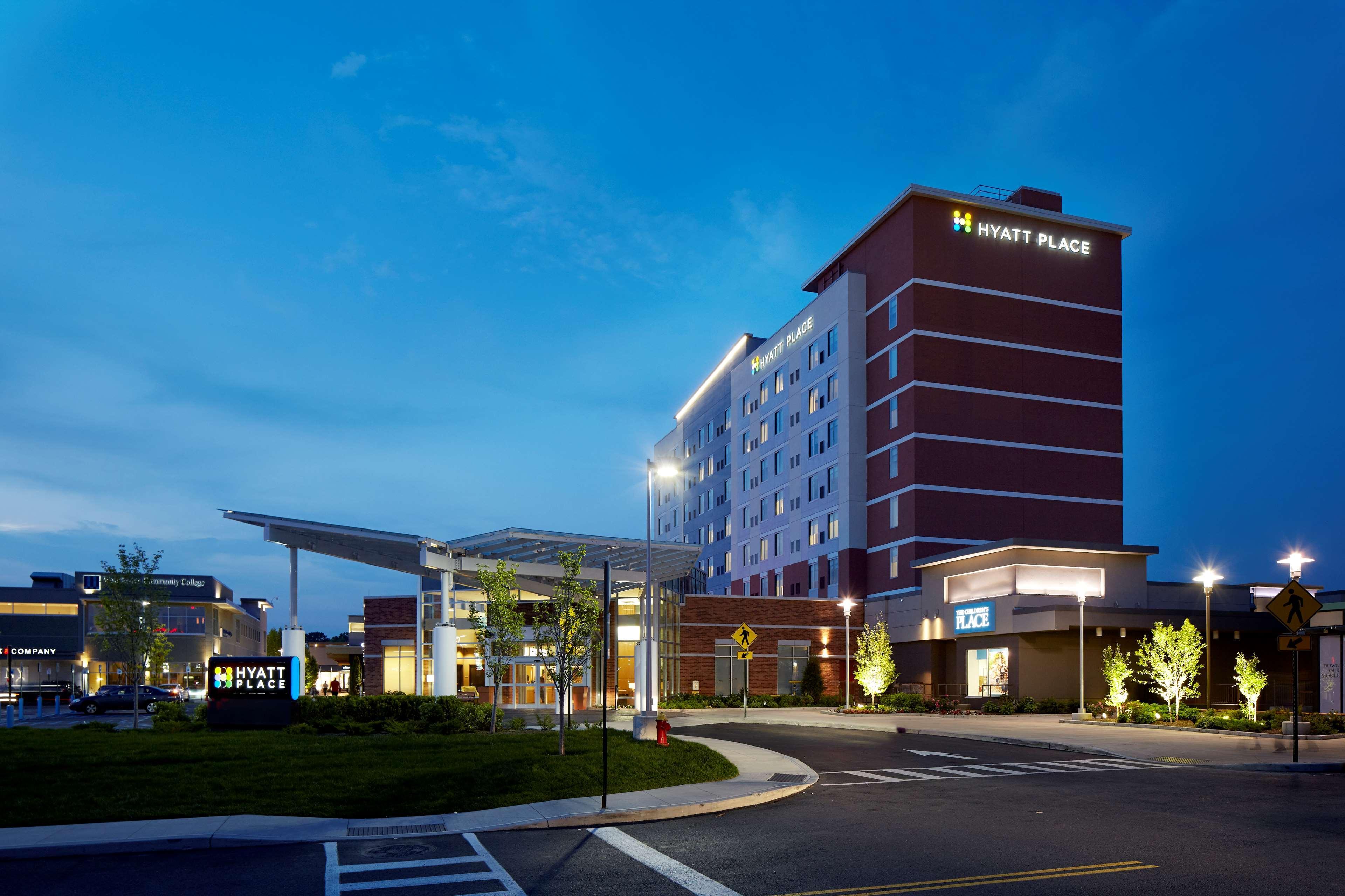 Hyatt Place New York Yonkers Exterior foto